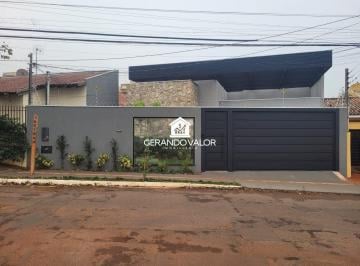 Casa · 180m² · 3 Quartos · 4 Vagas · Casa c/ 3 Suítes, Área Gourmet, Piscina, próximo da Orla Morena