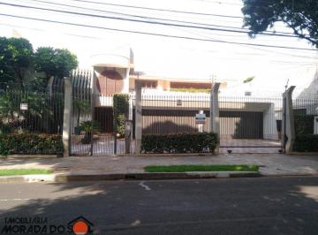 8678215250.jpg · Sobrado disponível para venda no bairro Zona 02, em Maringá/PR.Este imóvel oferece uma área privativ