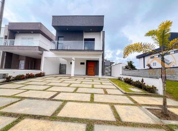 Casa · 208m² · 3 Quartos · 4 Vagas · Casa de Condomínio Alto Padrão, de Frente para o Mar