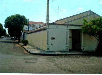 Casa en Leilão de 3 quartos Jardim América · IMÓVEL RESIDENCIAL COM ÁREA CONSTRUÍDA DE 189,55m² NO JARDIM PLANALTO EM ARAÇATUBA/SP