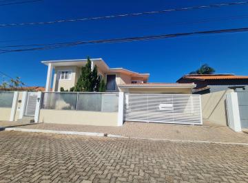 Casa de 4 quartos, Brasília · SHJB casa Solar de Brasília 4 quartos com piscina Jardim Botânico