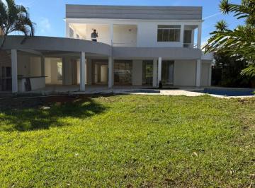 Casa de 5 quartos, Brasília · Mansão de Alto Padrão no Lago Sul com Estrutura Completa de Lazer