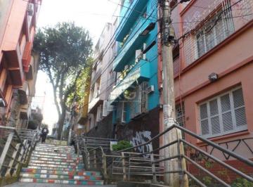 Apartamento · 47m² · 1 Quarto · Apartamento de 1 dormitório TÉRREO no Centro DESOCUPADO