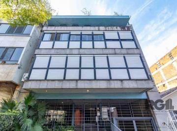 Apartamento · 207m² · 3 Quartos · 2 Vagas · Apartamento Cobertura de 3 quartos com suíte e 2 vagas, 206m²- Petrópolis