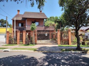 Casa · 213m² · 4 Quartos · 4 Vagas · Casa para Venda - 213m², 4 dormitórios, sendo 1 suites, 4 vagas - Floresta