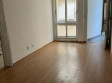 Apartamento · 37m² · 1 Quarto · Apartamento de 1 quarto no bairro Farroupilha.