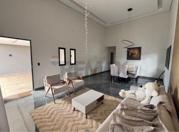 Casa · 437m² · 3 Quartos · Casa Térrea em Ponte Alta: Quintal Amplo, Churrasqueira e Rua Segura