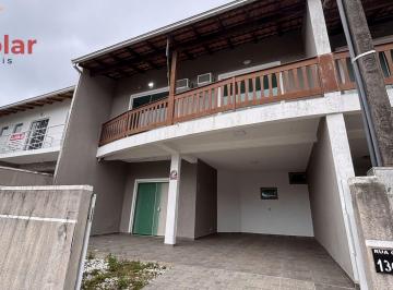 Casa · 84m² · 3 Quartos · 1 Vaga · Sobrado Geminado com 3 Quartos, Churrasqueira à Venda no Ubatuba em São Francisco do Sul