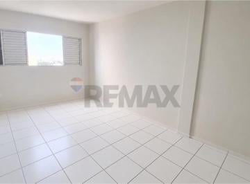 Apartamento · 81m² · 2 Quartos · 1 Vaga · Apartamento 02 quartos reformado na Boa Vista