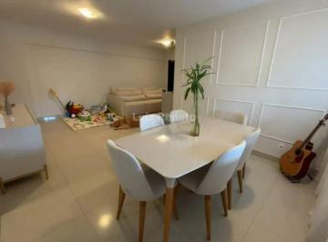 Apartamento · 177m² · 3 Quartos · 2 Vagas · Área privativa para aluguel, 3 quartos com suíte, 177m² no Santo Antônio