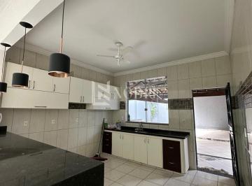 Casa · 300m² · 3 Quartos · 3 Vagas · Casa à venda no bairro Cidade Nova - Santana do Paraíso/MG