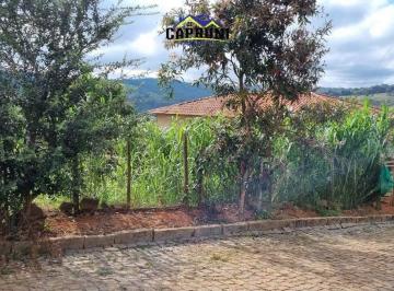 Terreno · 366m² · Lote Amplo á Venda de 366m² no Bairro Calafate - Passa Tempo/MG.