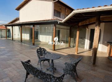 Casa · 494m² · 5 Quartos · 4 Vagas · Casa a venda, bairro Mercês