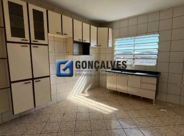 Casa · 60m² · 2 Quartos · 1 Vaga · Casa para Aluguel no Jardim das Orquídeas | 2 Quartos • 1 Vaga