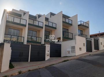 Casa · 116m² · 3 Quartos · 2 Vagas · Excelente casa à venda no Bairro Bom Retiro, em Betim!