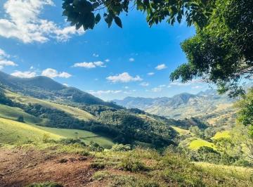 Rural · 1000m² · 3 Quartos · 10 Vagas · Fazenda em Brazópolis