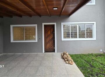 Casa · 120m² · 3 Quartos · 3 Vagas · O lar que sua família merece está no Novo Mundo!