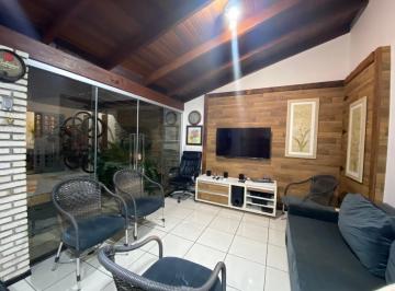 Casa · 180m² · 3 Quartos · 2 Vagas · Condomínio Residencial Jardins - jardim bom clima - Casa em Condomínio fechado no Residencial Jardin