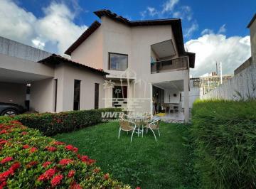 Casa · 300m² · 4 Quartos · 2 Vagas · Casa mobiliada com piscina em Ponta de Campina