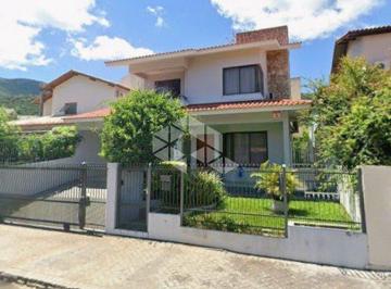 Casa · 244m² · 4 Quartos · 2 Vagas · CASA COM 4 QUARTOS 1 SUÍTE E 2 VAGAS DE GARAGEM À VENDA NO ITACORUBI EM FLORIANÓPOLIS