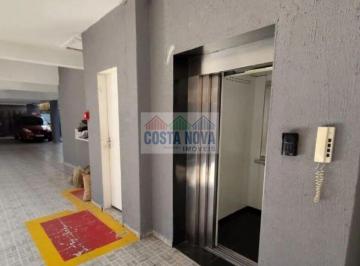 Apartamento · 76m² · 2 Quartos · 1 Vaga · Apartamento com 76m², com 2 quartos sendo 1 suíte, em São Vicente