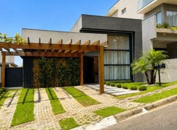 Casa · 173m² · 3 Quartos · 2 Vagas · Maravilhosa casa em condomínio