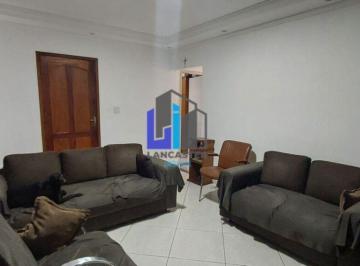 Casa · 120m² · 3 Quartos · 2 Vagas · Casa terrea com 3 dormitórios (1suíte), 1 vaga de garagem, no Pq. São Rafael