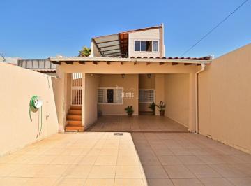Casa · 264m² · 5 Quartos · 4 Vagas · Excelente Casa de 3 Pavimentos no Cruzeiro Velho