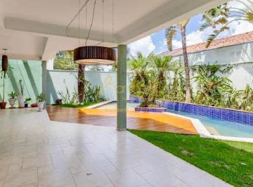 Casa · 405m² · 4 Quartos · 4 Vagas · Casa com 4 suítes, churrasqueira, piscina, condomínio, Chácara Monte Alegre, Alto da Boa Vista