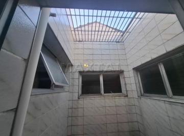 Casa · 220m² · 3 Quartos · Casa Sobrado para alugar com 3 Dormitórios, 2 Suítes, 4 Banheiros.