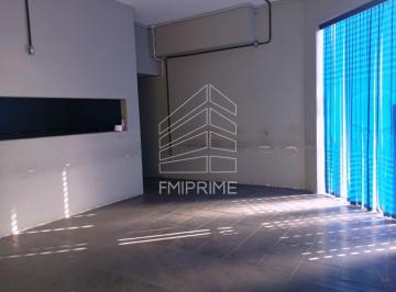 Comercial · 75m² · Esquina Salão comercial.