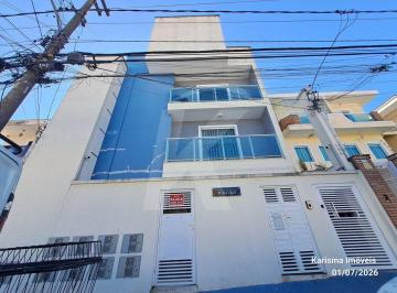 Casa · 34m² · 1 Quarto · Apartamento com 1 quarto, sala, cozinha, banheiro e área de serviço.
