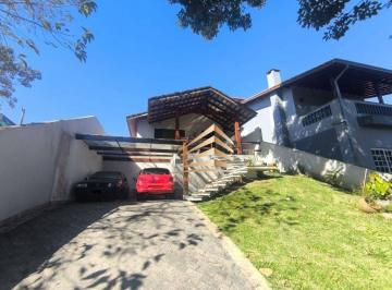 2b745c3e646b2c74ce969e6e41b9b7480ce1de48 · Casa 250m² para venda, com 2 dormitórios sendo 1 suíte, 5 vagas, lazer completo, residencial Aruã, p