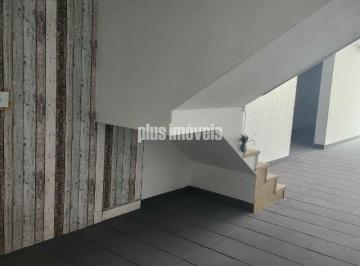 Casa · 250m² · 3 Quartos · 3 Vagas · Casa em Chácara Inglesa com 250m²