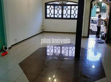 Casa · 241m² · 3 Quartos · Casa em Bela Vista com 241m²