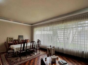 Casa · 240m² · 3 Quartos · 4 Vagas · Sobrado com 3 Dormitórios em Localização Privilegiada no Brooklin