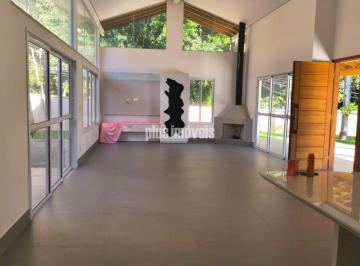 Casa · 256m² · 3 Quartos · 6 Vagas · Casa térrea nova nunca habitada Condomínio fechado na Chácara Flora,