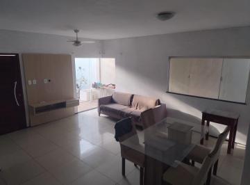 Casa · 200m² · 3 Quartos · 4 Vagas · Casa Solta para venda no Araçagy