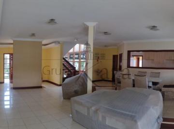 Casa · 375m² · 4 Quartos · 4 Vagas · Casa em Condomínio - Vila Zezé - Condomínio Jardim Coleginho - 350m² - 4 Dormitórios.