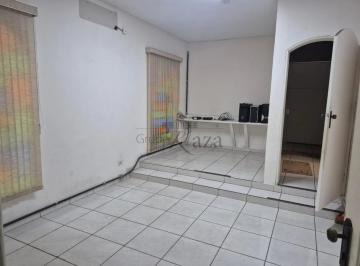 Casa · 300m² · 4 Quartos · 2 Vagas · Oportunidade - Casa em Condomínio - Condomínio Residencial Planalto - Vila Industrial - 4 Dormitório