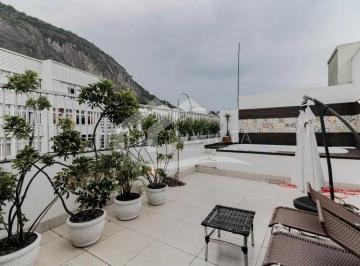 Apartamento · 300m² · 3 Quartos · 1 Vaga · Cobertura de Luxo com Piscina Privativa, Área Gourmet e 3 Suítes - 300 m² de Exc