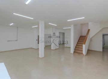 Comercial · 400m² · 8 Vagas · Galpão Comercial - Vila Mariana - 400m².