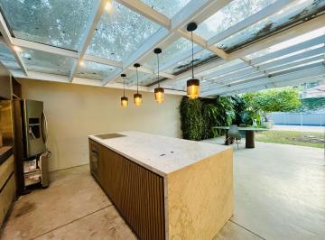 Casa de 4 quartos, São Paulo · Imóvel para aluguel com 378 metros quadrados com 4 quartos em Campo Belo - São Paulo - SP