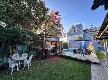 j6a2pji2ytq2zgmwnjq0njbi_md · CASA LINDISSIMA - UM PARAISO COM PISCINA AQUECIDA NO MELHOR DO PORTÃO-CURITIBA