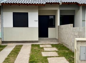 Casa · 44m² · 2 Quartos · 1 Vaga · Linda casa à venda no bairro São Vicente - Gravataí/RS