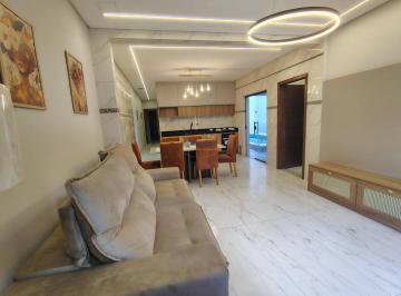 Casa · 157m² · 3 Quartos · 2 Vagas · Casa Alto Padrão com 3 dorms e Edícula na Vila Caiçara - Praia Grande