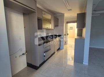 Apartamento · 71m² · 1 Quarto · 2 Vagas · Apartamento Semi Mobiliado para Locação com 2 Quartos - Bairro Ressacada