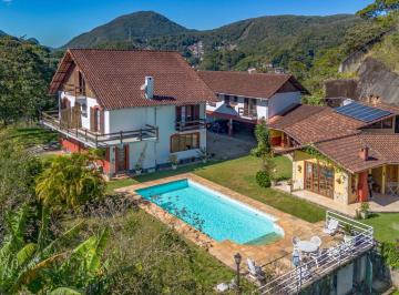 Casa · 482m² · 5 Quartos · 4 Vagas · Casa com 5 quartos no Quitandinha, Petrópolis