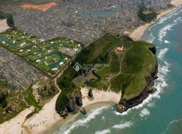 Terreno · 360m² · Lindo terreno à venda no Condomínio Torres Ilhas Park na Praia da Guarita
