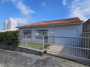 Casa · 117m² · 3 Quartos · Casa linda em São José com piscina área total 337,50 m²